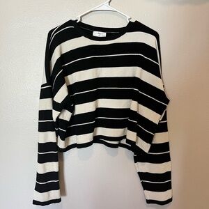 Ktk striped cropped sweater size medium